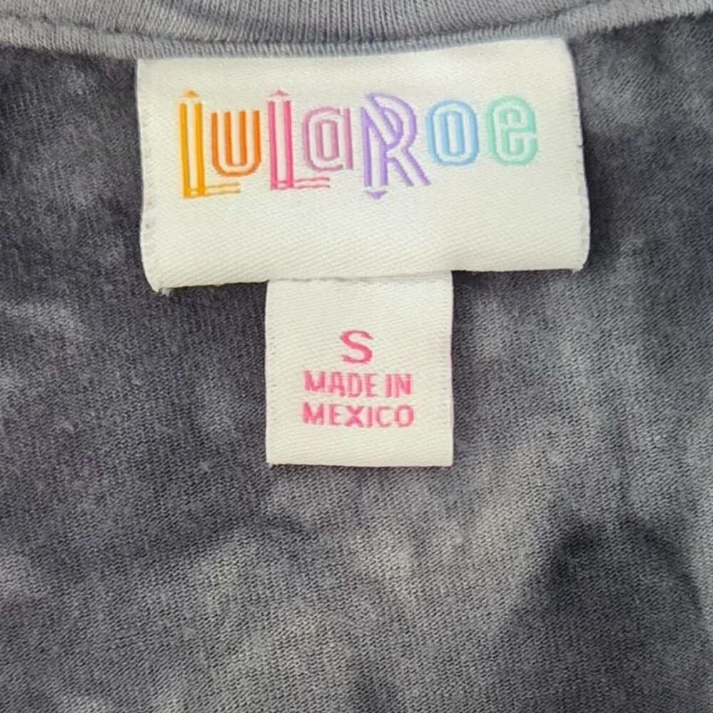 LuLaRoe American Flag Best World Black Tie Dye Graphic 4th of July T-Shirt Small - Picture 4 of 4